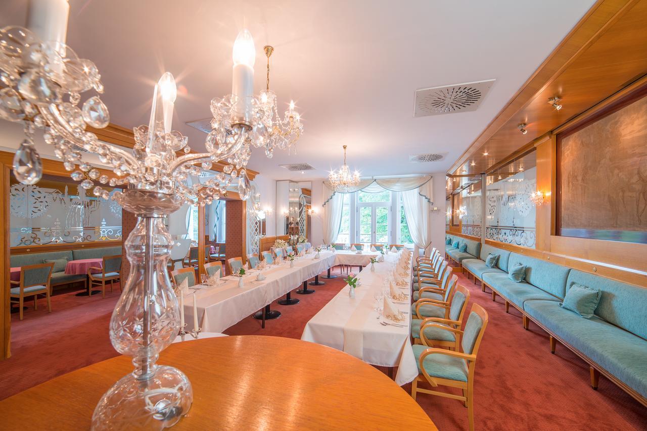 Hotel Three Lilies Inkl Aquaforum Františkovy Lázně Kültér fotó