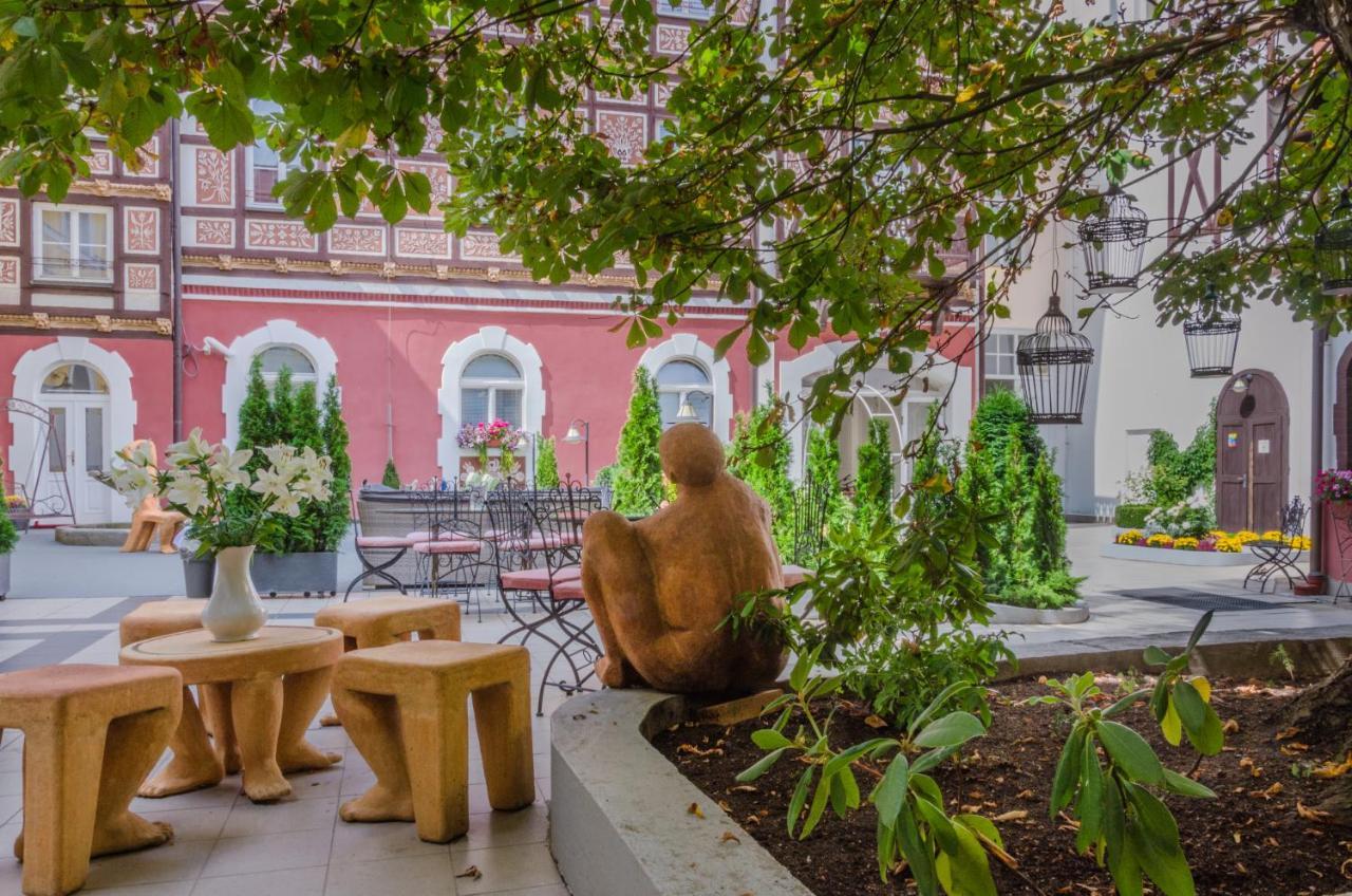 Hotel Three Lilies Inkl Aquaforum Františkovy Lázně Kültér fotó